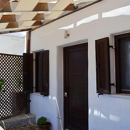 아파트 Tzamaros *