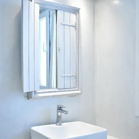 아파트 Tzamaros *