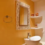 Tzamaros Apartament *