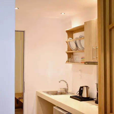 公寓 Tzamaros Mérichas